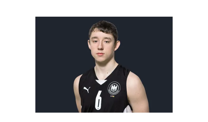 Spielerbild Lars Zelser