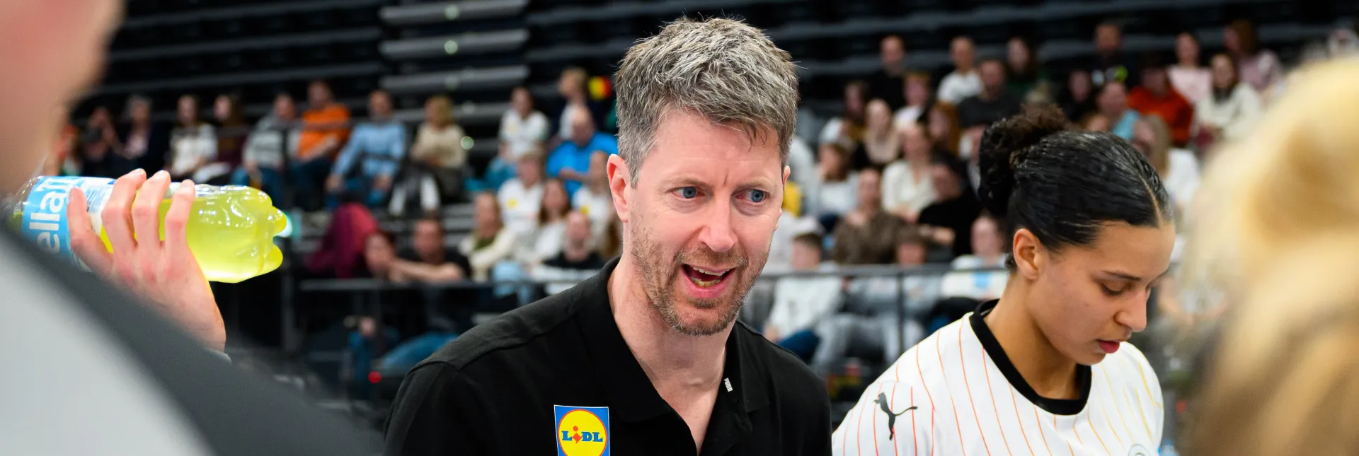 Markus Gaugisch beim Coachen