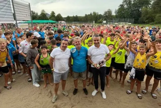 2024-09-08-Siegerehrung-Finale-Jugend-Beach-2024.jpg 2024-09-08-Siegerehrung-Finale-Jugend-Beach-2024.jpg