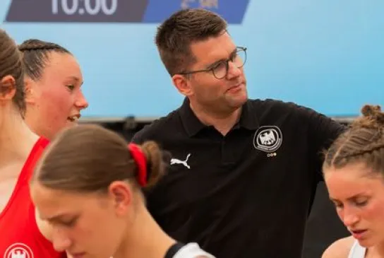 D5N_6156.jpg D5N_6156.jpg