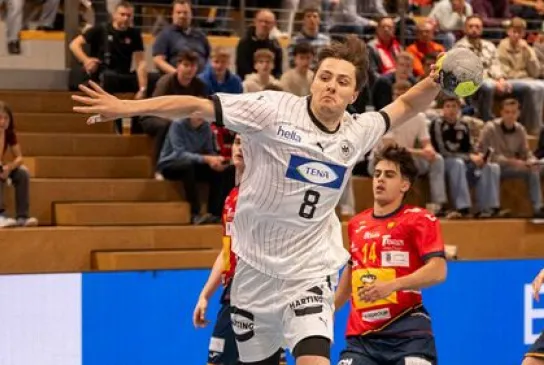 _DSC9985_2000.jpg _DSC9985_2000.jpg